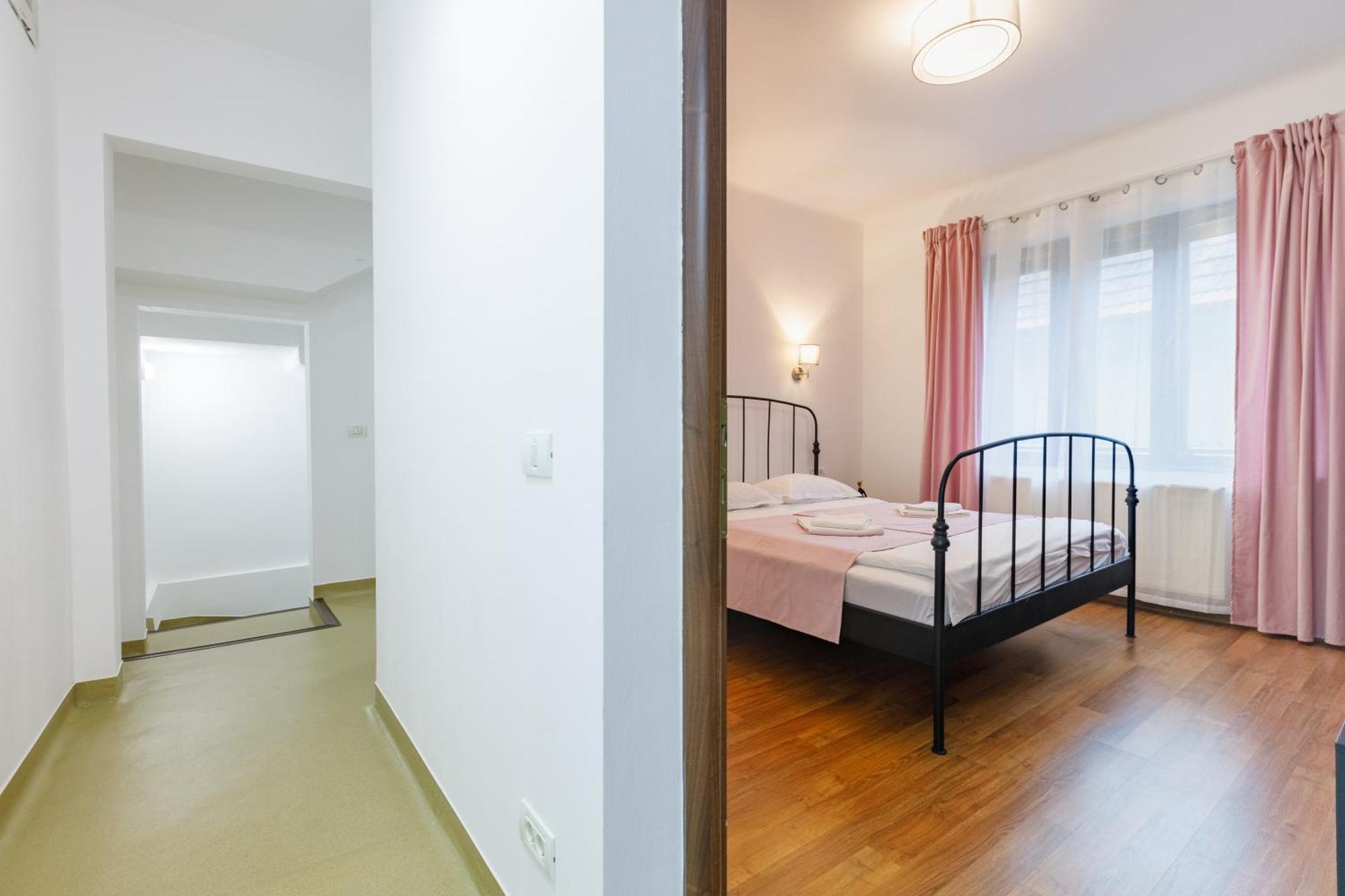 Apartament Modern Braşov Exterior foto
