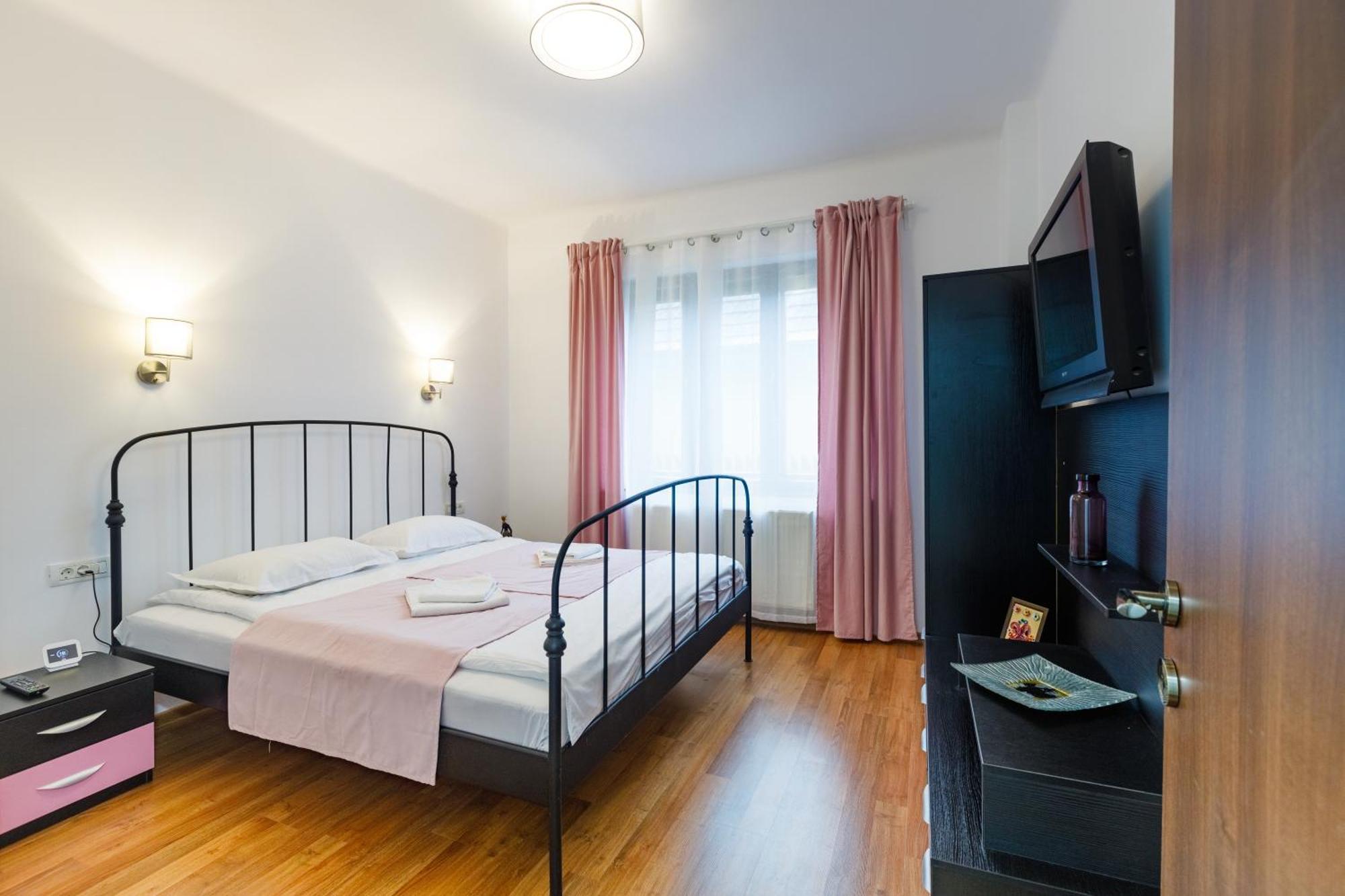 Apartament Modern Braşov Exterior foto